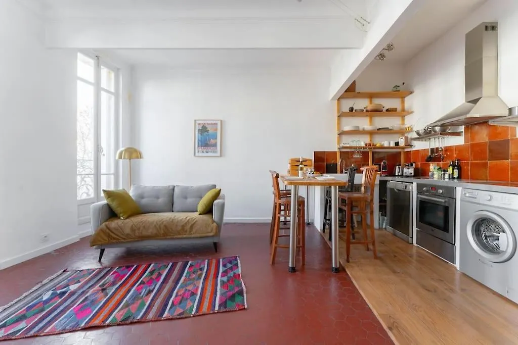 Superbe Appart, Central, Petit Balcon & Vue Place Marsylia 0*,  Francja
