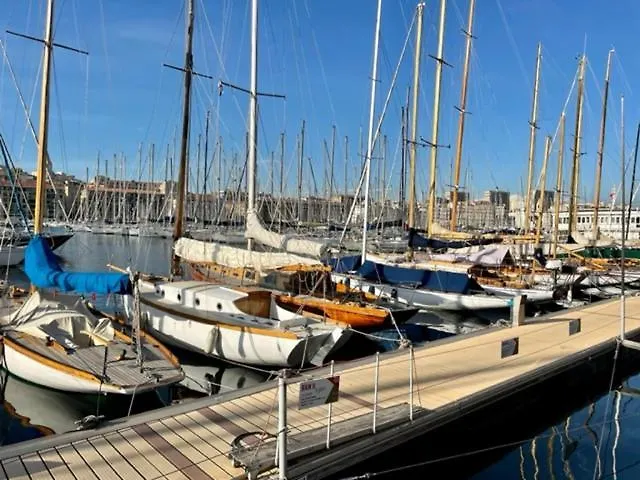 Superbe Appart, Central, Petit Balcon & Vue Place Marsylia Francja